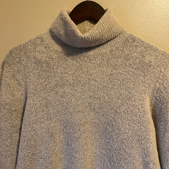 Vintage Jeanne Pierre Wool Blend Turtleneck Oatmeal Neutral Sweater - Picture 6 of 7